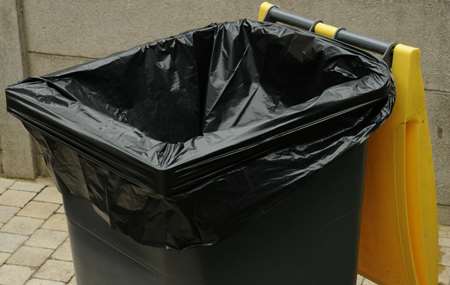 Image de HOUSSE CONTAINER 240 L HR NOIR 20µ - CARTON DE 200